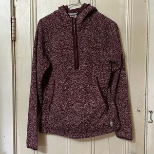 Women’s MAROON Avalanche Fleece lined hoodie size small